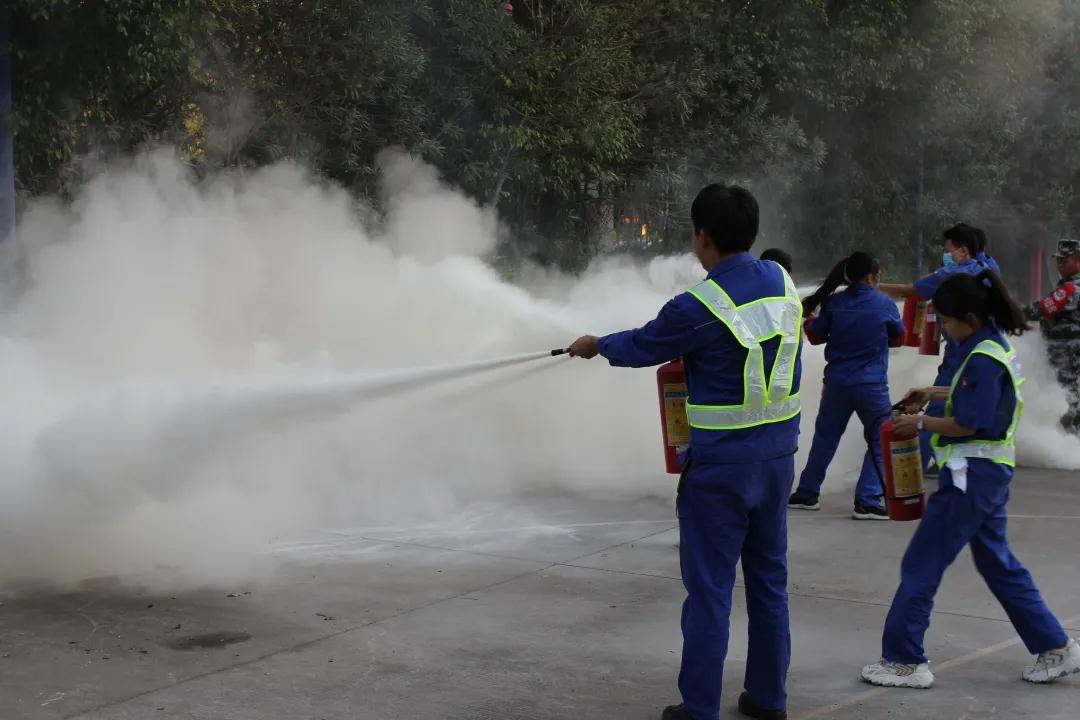 好順科技-專業(yè)汽車養(yǎng)護(hù)用品生產(chǎn)商|好順|泰索 好順科技-專業(yè)汽車養(yǎng)護(hù)用品生產(chǎn)商|好順|泰索